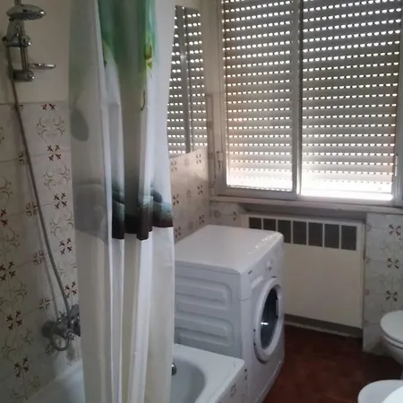 A Casa Tua Economy Penzion *
